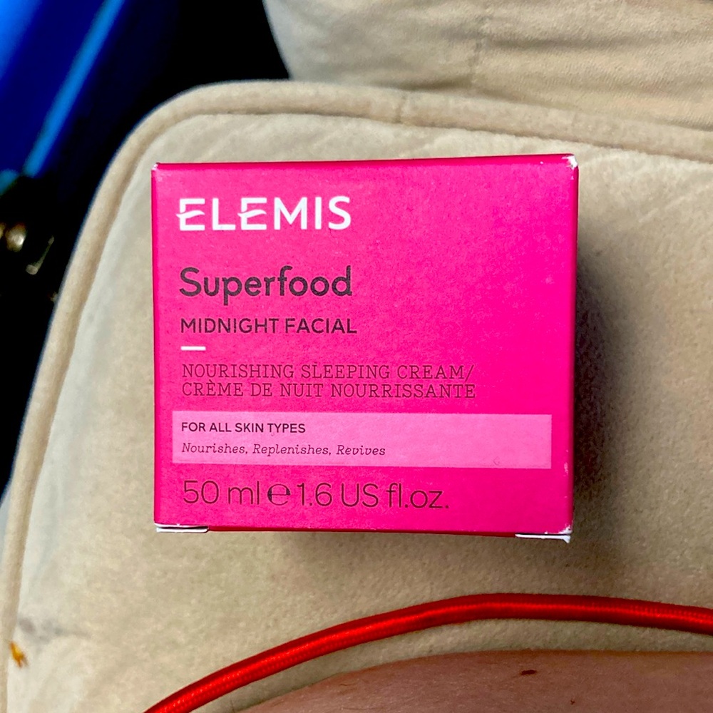 Elemis Superfood Midnight Facial brand new